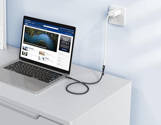 **100W Dual Type-C Fast Charging Cable – USB-C to USB-C Cable for Phone, Tablet & Laptop**